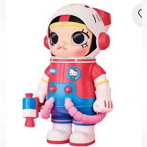 Pop Mart Mega Space Molly Sanrio Characters Series Hello Kitty 400%